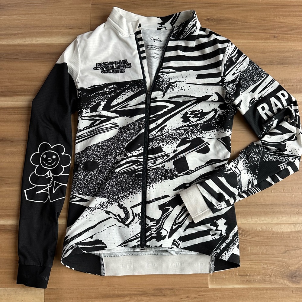 Rapha Pro Team Women’s Ling Sleeve Jersey — Artist Series — Black and White